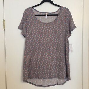 L LuLaRoe Classic T Shirt DD21 1453